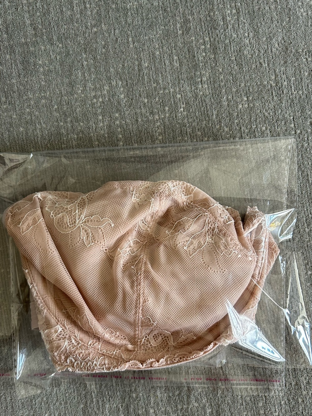 Cacique 42DDD Bra Modern Lace Covered Full Coverage Beige Floral - Picture 9 of 9
